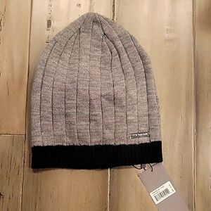 VAN Heusen mens hat